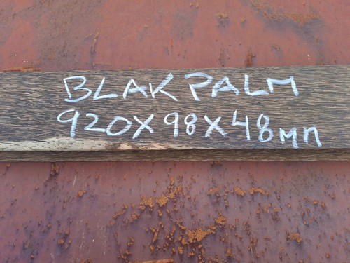 Black palm wood board - black,